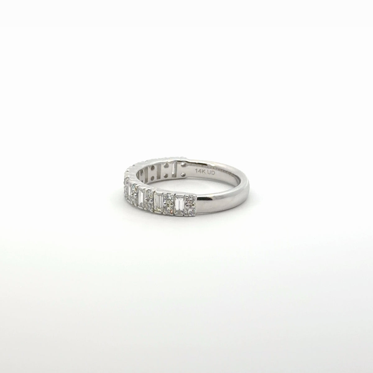 .8 CTW - 29 Stone Lab-Grown Diamond Band
